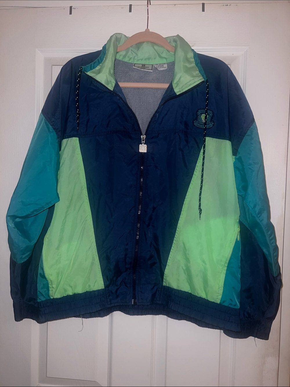 VINTAGE Givenchy Active windbreaker jacket.